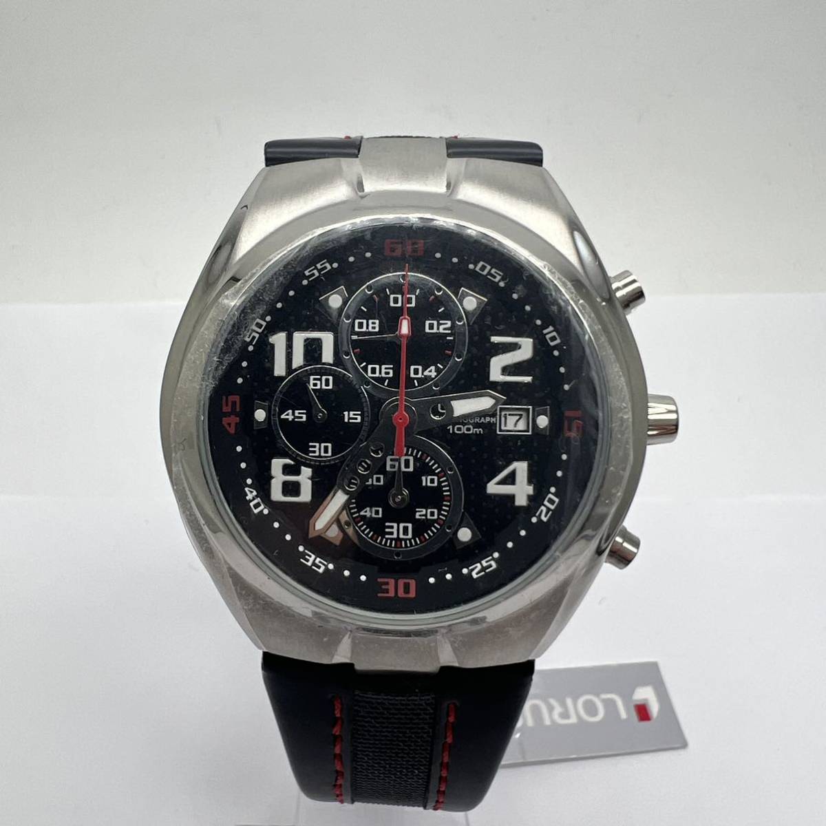 未使用 稼働中 LORUS 腕時計 革ベルト 黒 クロノグラフ 100m メンズ YM92-X120