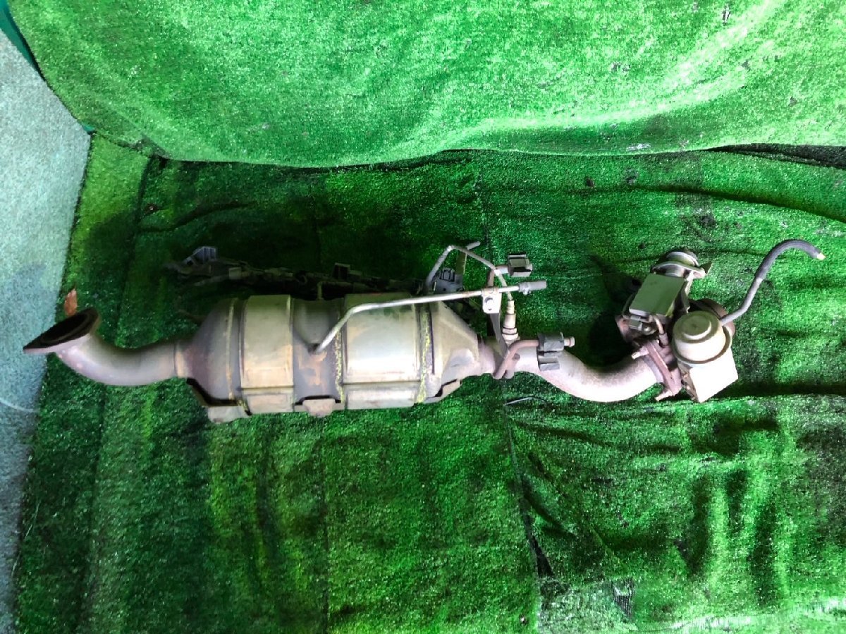 ADF-KDH206V ハイエース 触媒 ADF-KDH206V ハイエース 触媒 【公式通販】