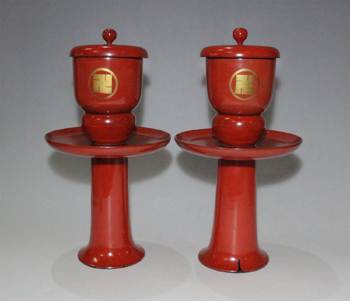 美術品・アンティーク・コレクション 木製 仏像台 寺院 仏具 花台 供物