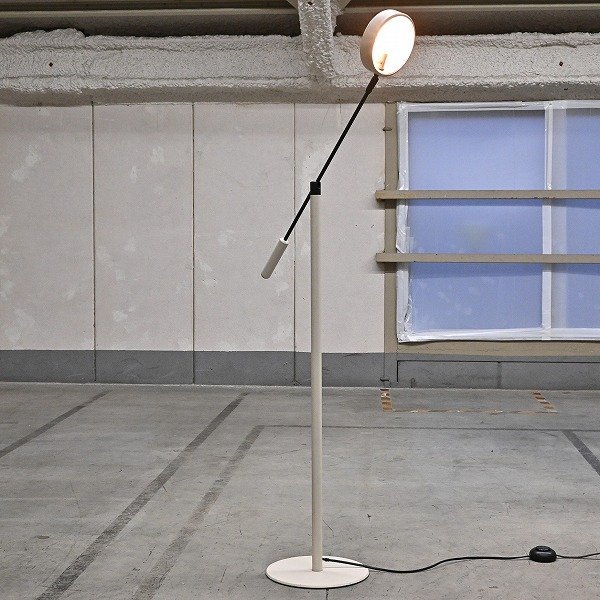 yamagiwa ⁄ ヤマギワのフロアライト・フロアスタンド - インテリア