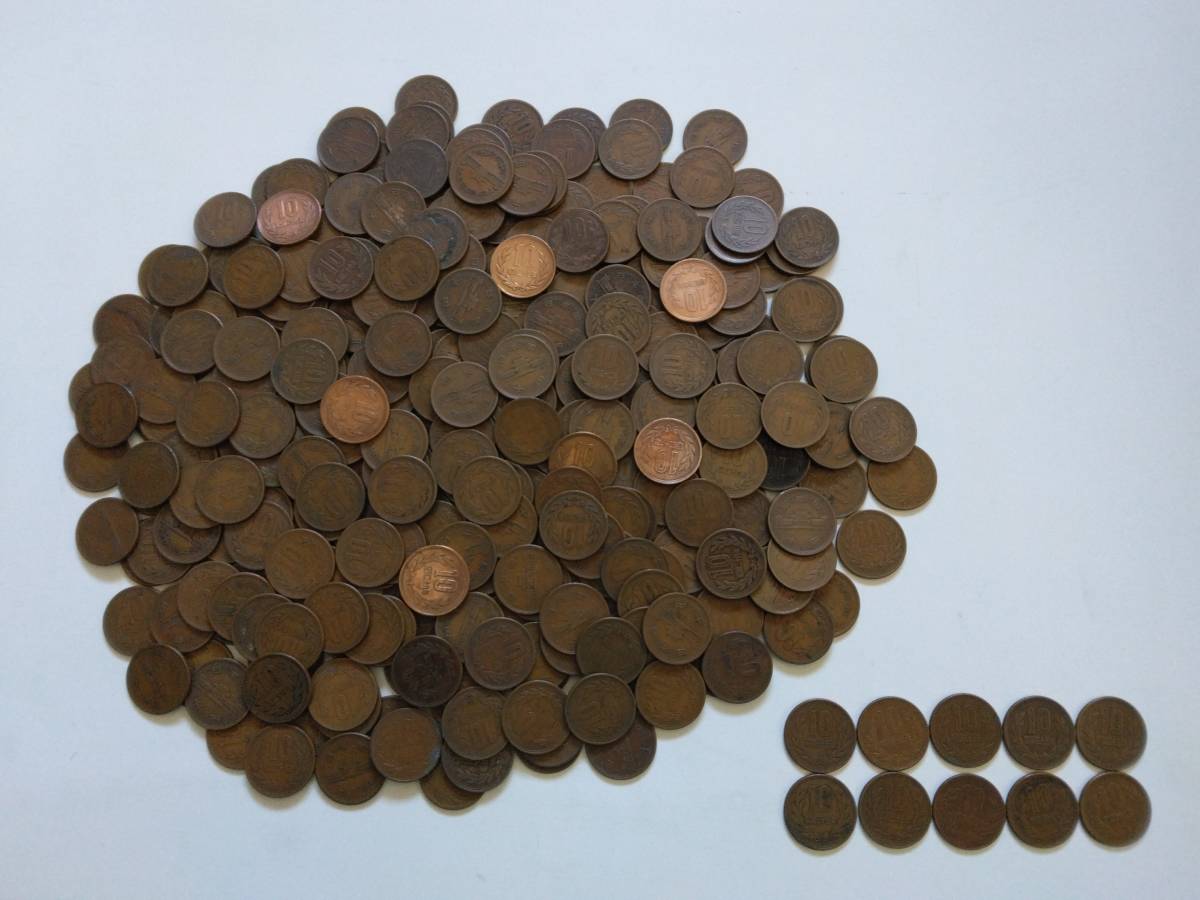 レアお宝　10円硬貨ギザ有り　まとめて大量　403枚　未整理　貴重　特年　ギザ１０　１セット限定特価