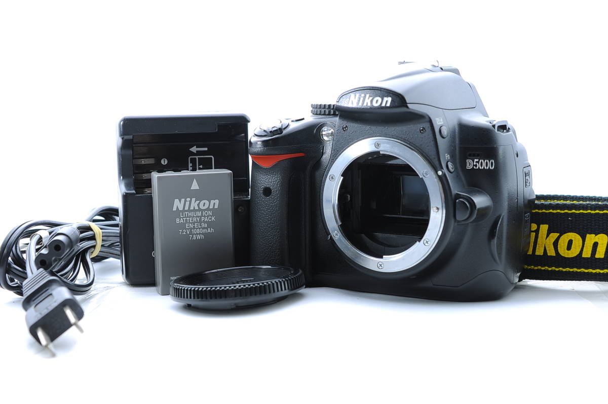☆撮影枚数3,019枚・液晶表示難☆ ニコン D5000 ボディ #22427 ☆撮影枚数