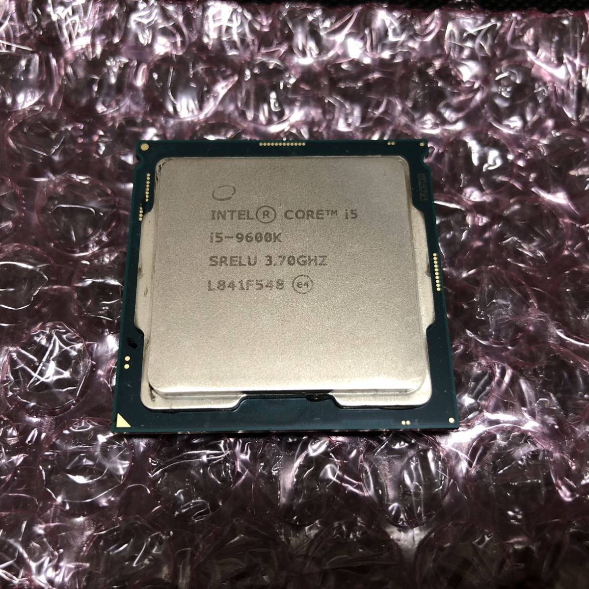 Intel Core-i5 9600K 【6C/6T， 動作確認済み， 第9世代 Coffee Lake Refresh-S】
