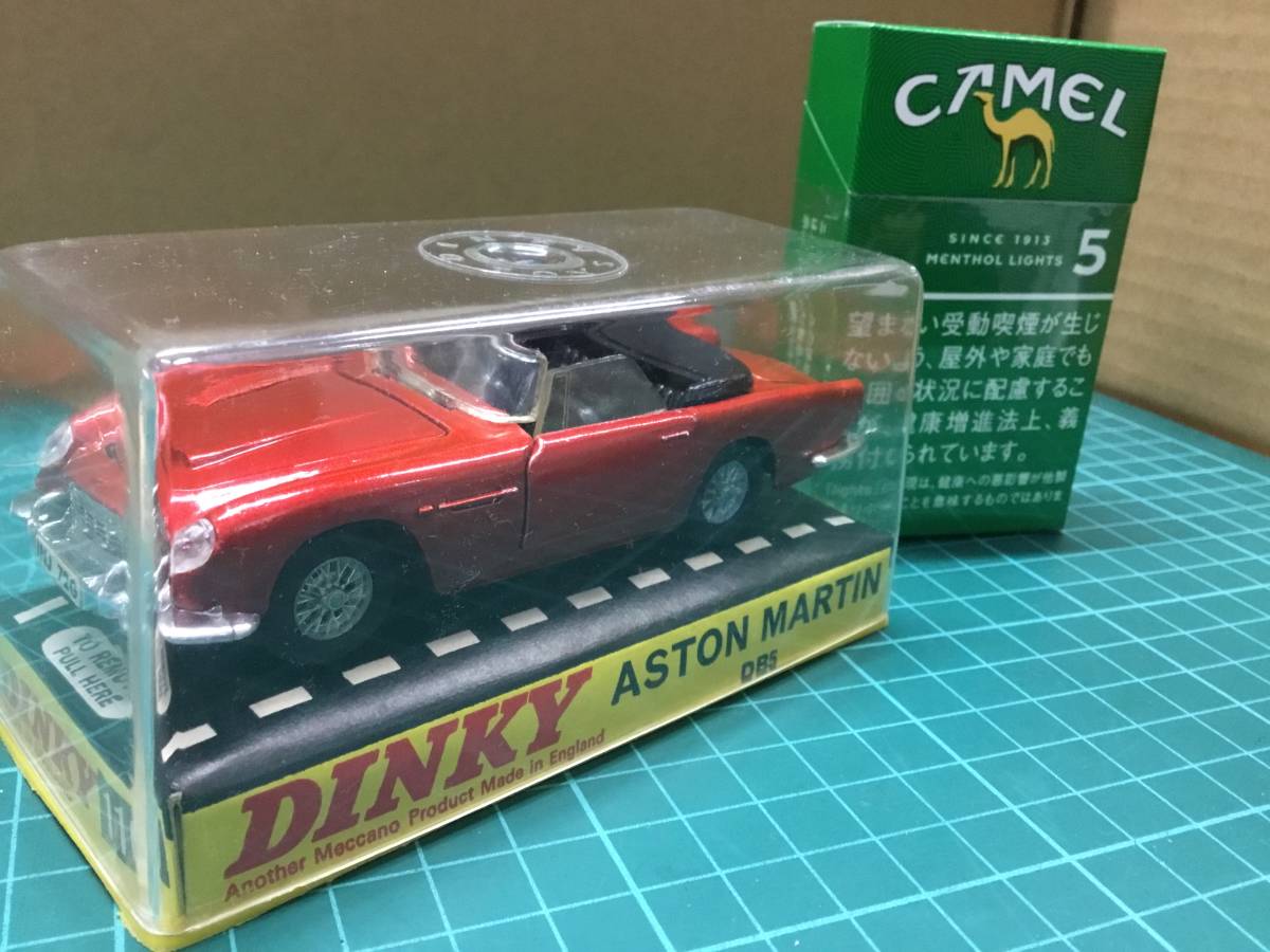 DB5 アストンマーチン DINKY 0 ディンキーアストンマーティン