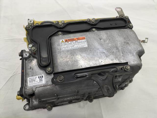 プリウスα DAA-ZVW40W HV・EV・FCVインバーター S 7人 1F7 G9200-29015 プリウスα HV・EV・FCVインバーター DAA-ZVW41W -プリウスα インバータの中古品・新品 ZVW50