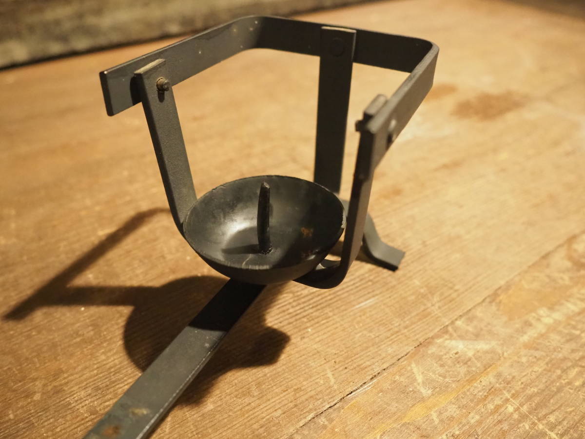 福岡でおすすめのアンティークショップ27選 【アイアンの燭台