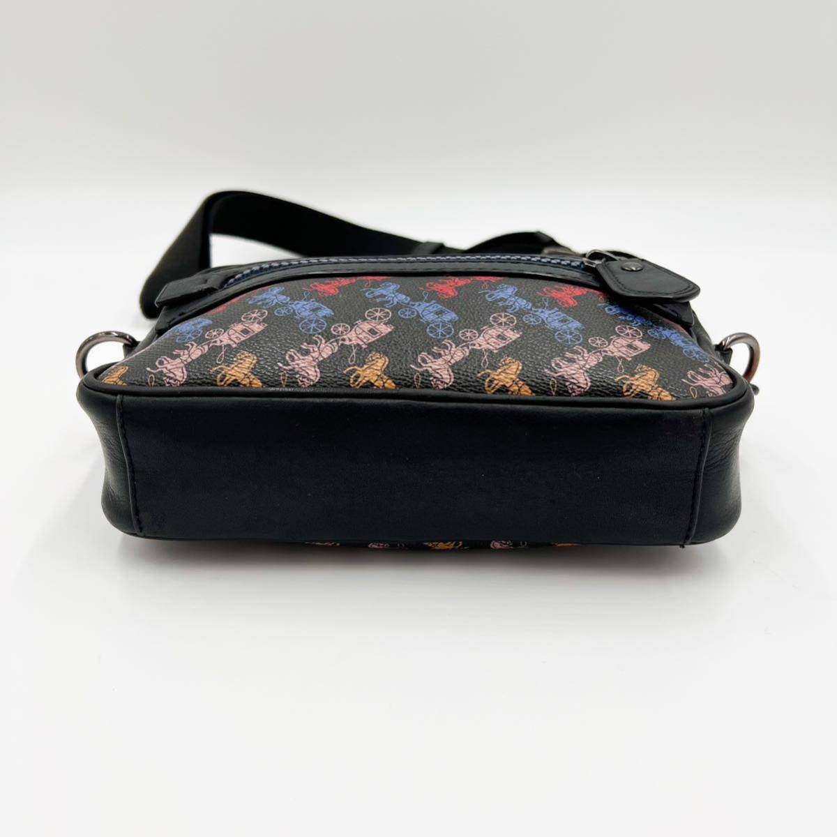 1円【極美品】COACH コーチ レアカラー 2way クロスボディ ショルダー 