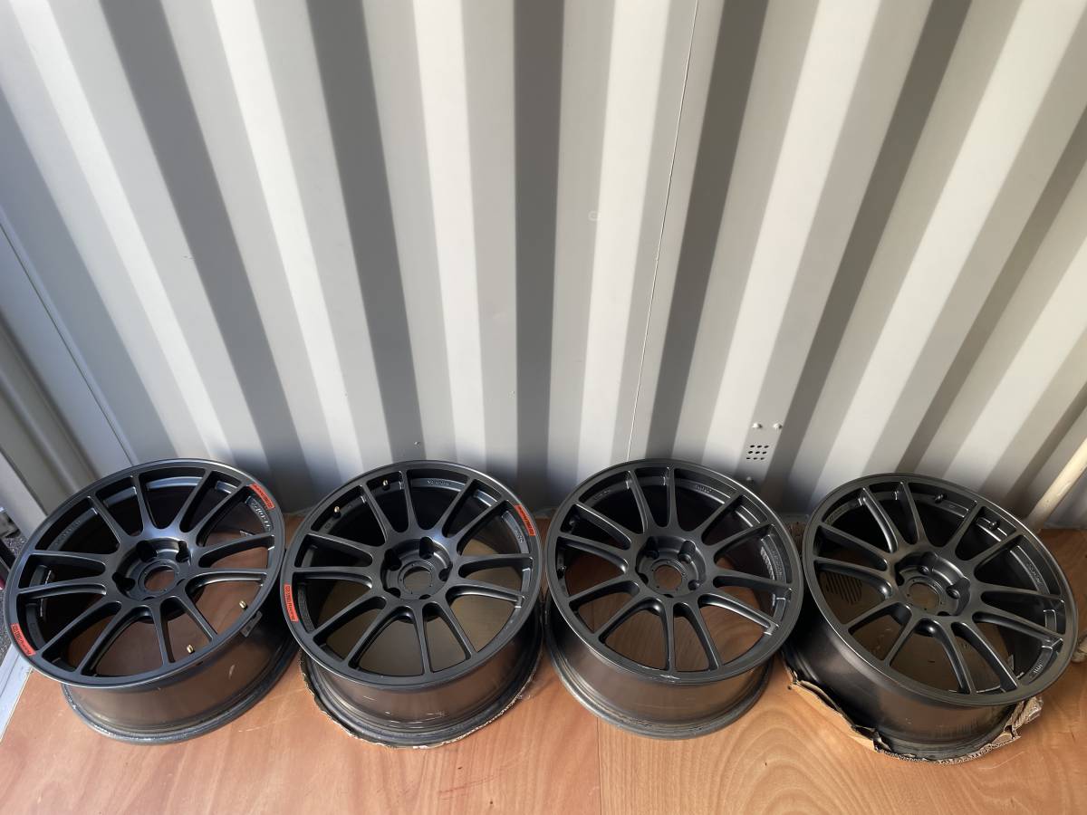 エンケイ GTC01RR 18インチ 9J +25 +35 PCD114.3 コンケイブ ENKEI