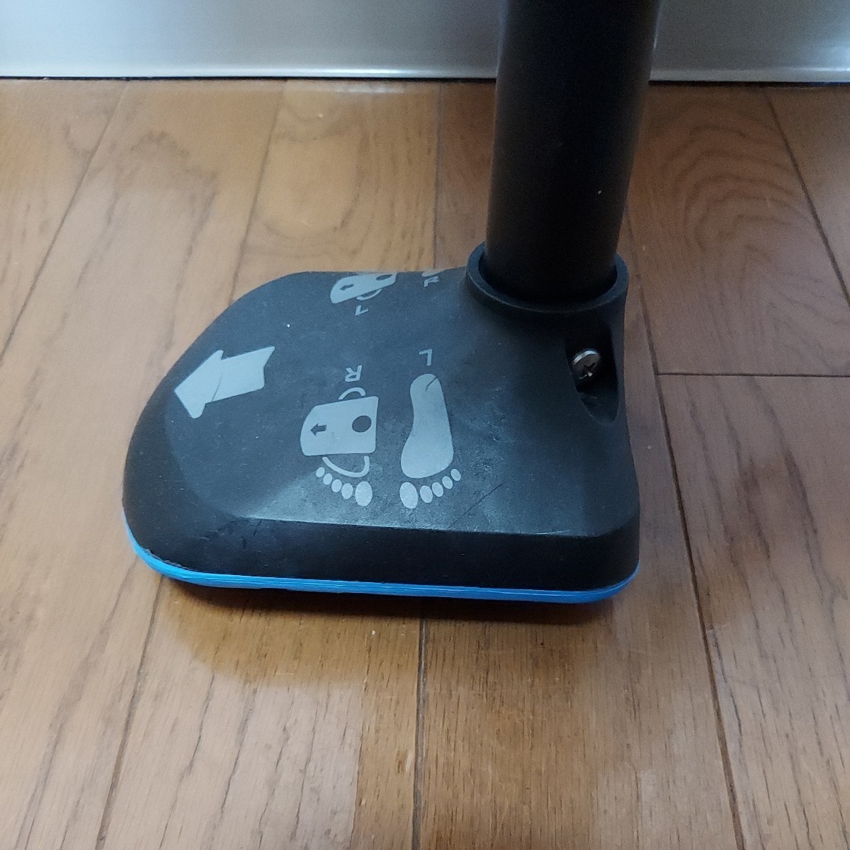 iWALKFree3.0（アイウォークフリー3.0）ハンズフリー松葉杖 中古【即決 