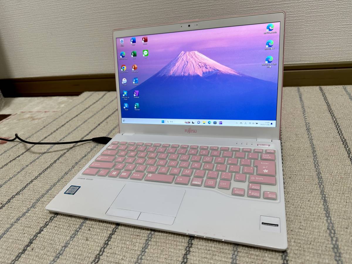 美品 ピンク色！ Win11 Office2021 2018年式 第7世代i3 7130U 8GB 新品M.2SSD512GB USB3.0 USB-C Bluetooth 指紋認証 フルHD 年賀状 地デジ