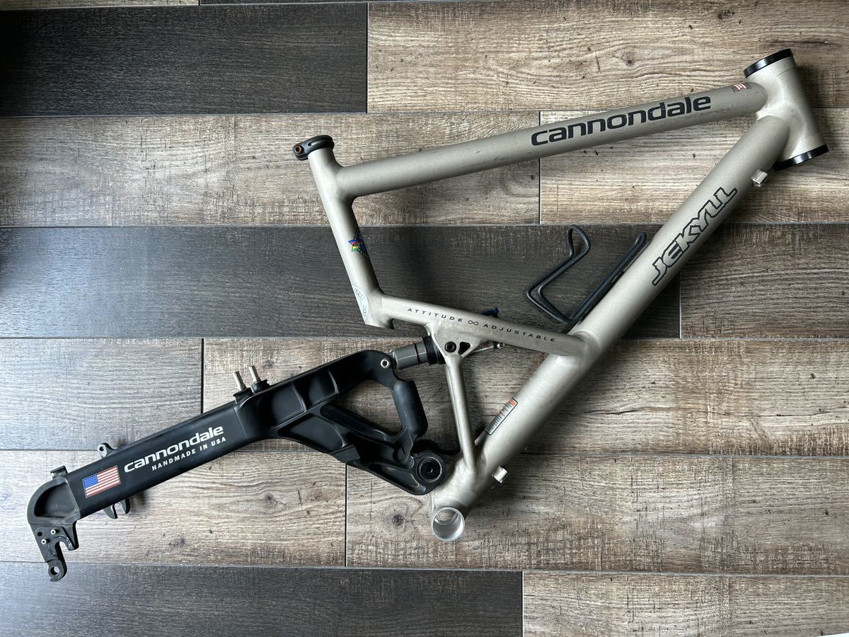 驚きの破格値，爆買い ☆美車! ☆CANNONDALE キャノンデール ☆JEKYLL