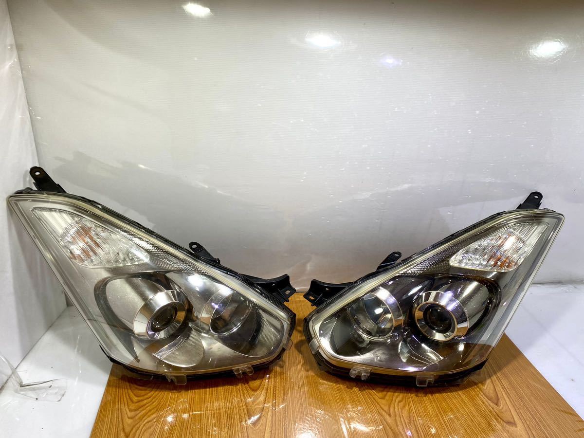 迅速 トヨタウィッシュ ZNE10G ZNE14G ANE10G ANE11W ANE14W 後期 ヘッドライト 左右 セット HID キセノンICHIKOH 68-13 c615