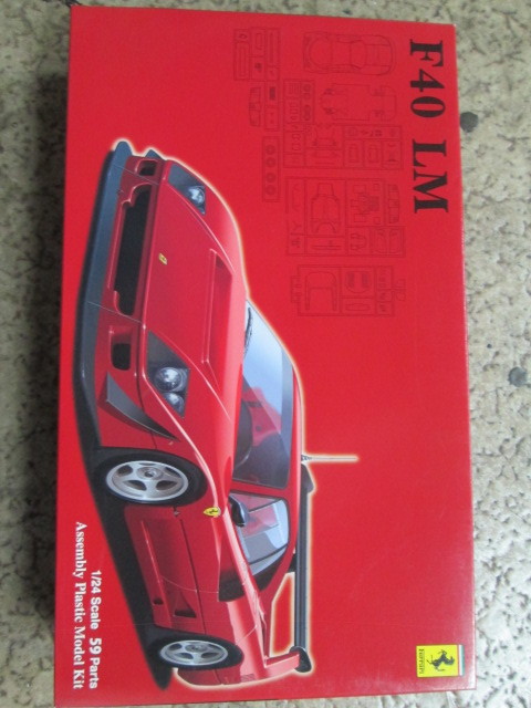 フジミ　１/24　リアルスポーツカー　　フェラーリ　F40　LM