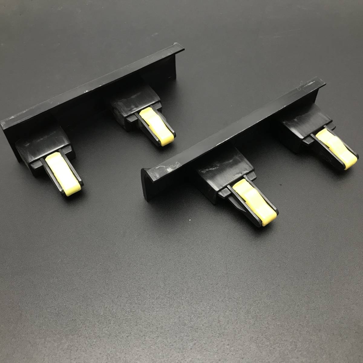 【人気定番，低価】 希少 Beat－Sonic ビートソニック SLA－V110R NHW20 プリウス 20系 社外 ナビ用 サウンドアダプター 即決/即納