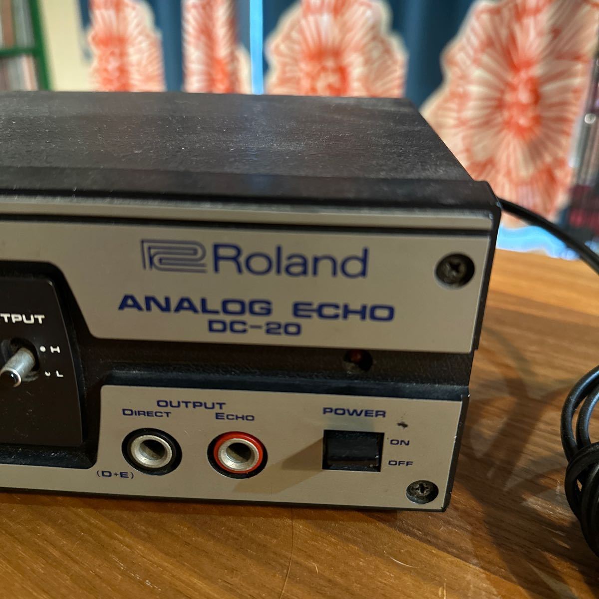 希少 Roland アナログエコー DC-20 通電確認済 現状品 希少 Roland