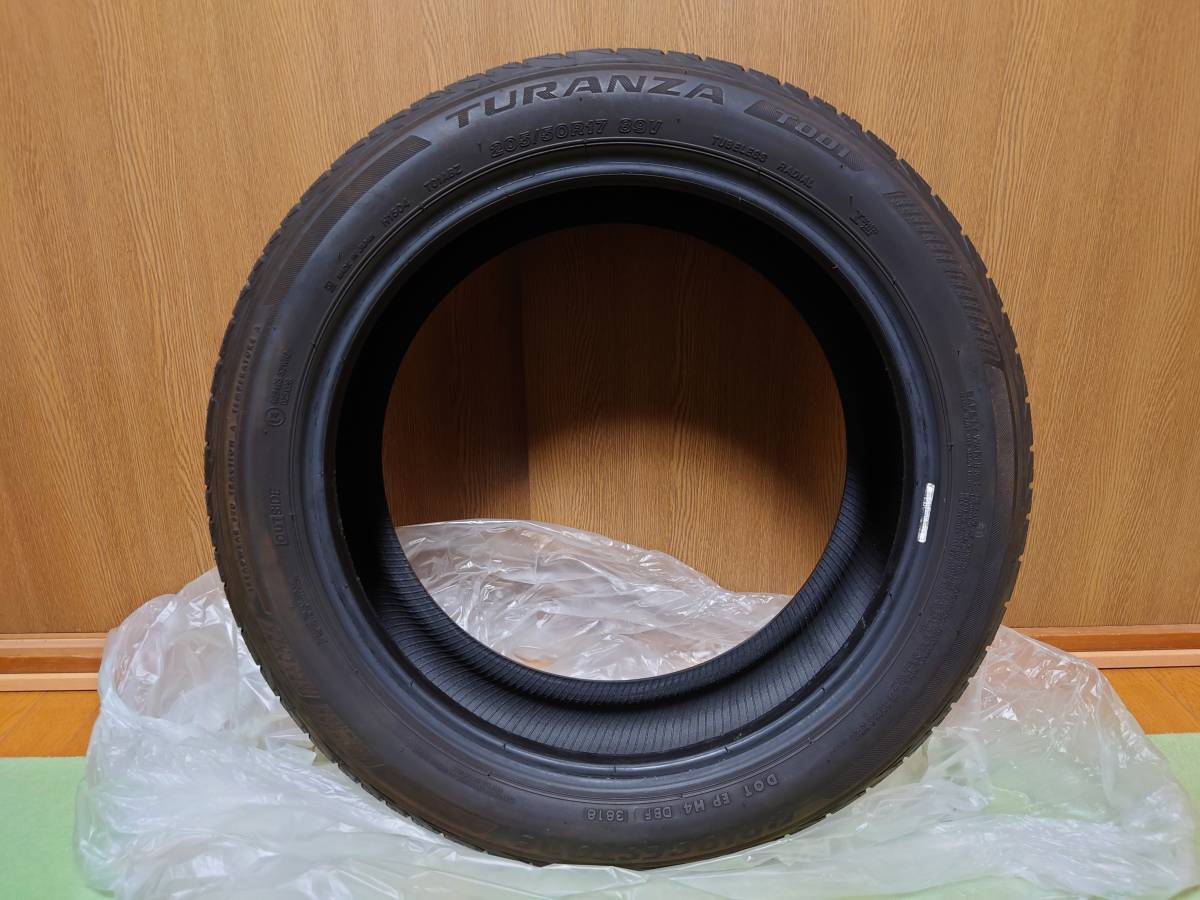 ブリヂストン TURANZA T001 205/50/R17 89V 中古品（１本）