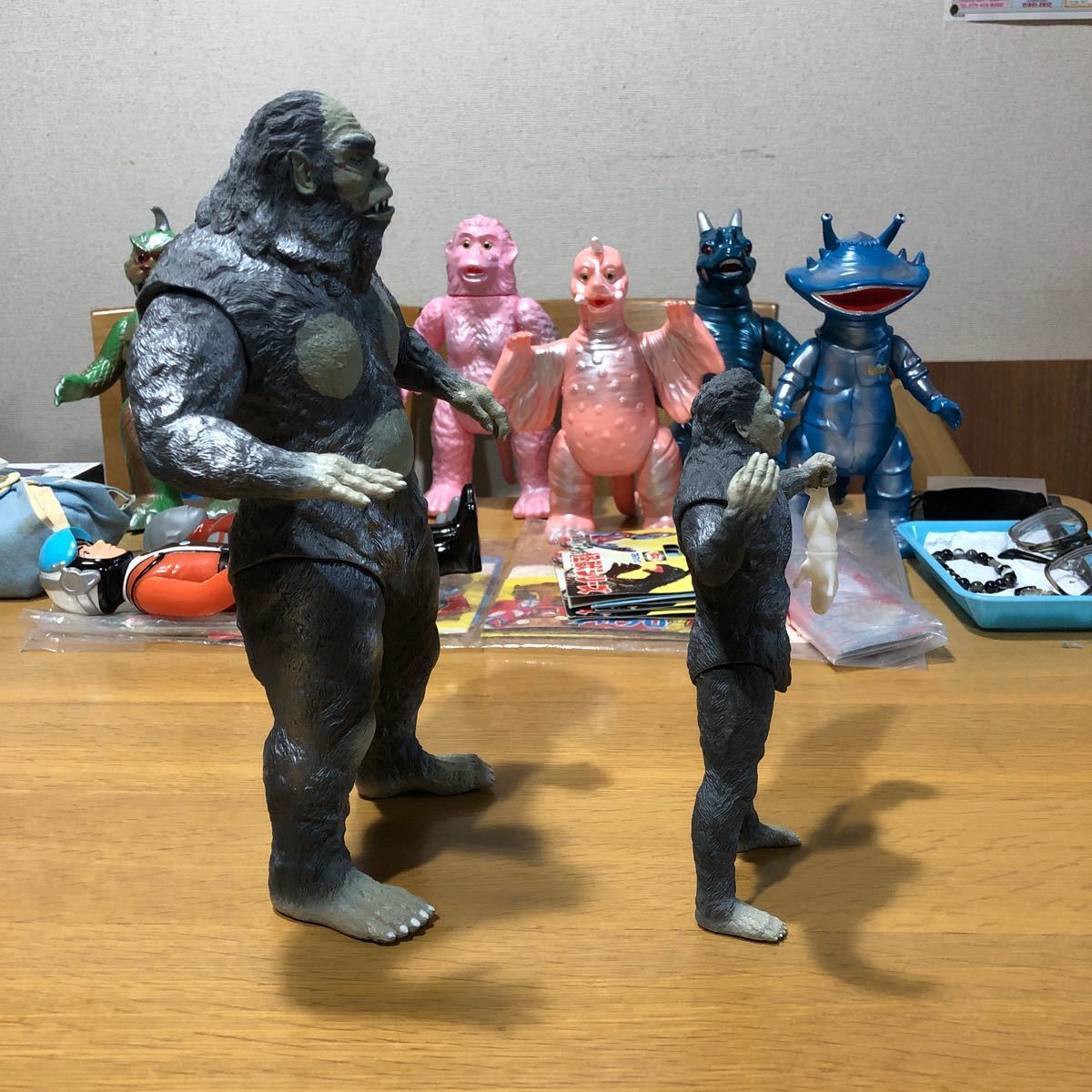 獣人雪男』&『獣人雪男(ウサギ持ち)』ソフビ ( X-PLUS(エクスプラス