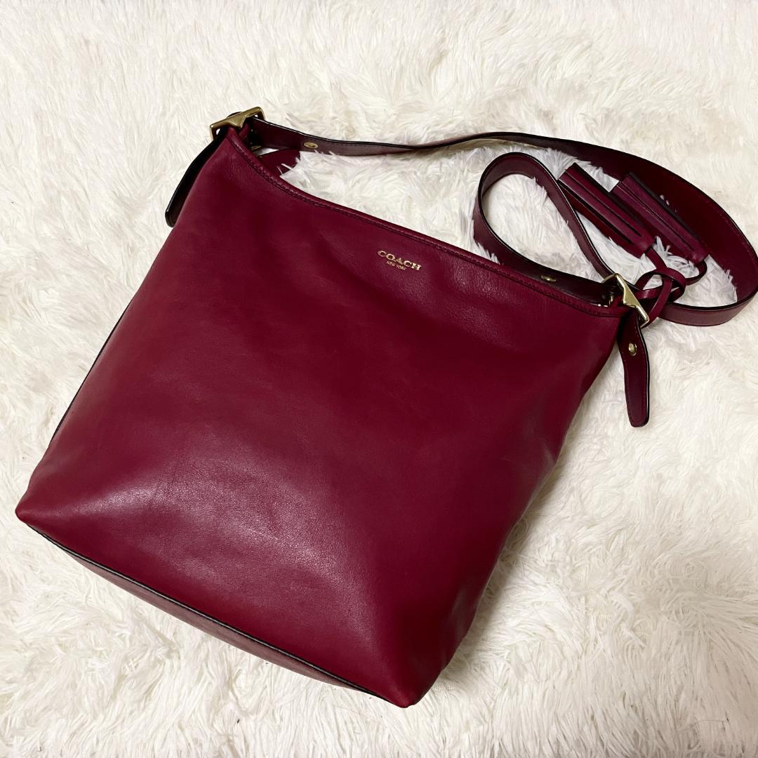 コーチ レザー レガシー ショルダーバッグ 赤 COACH 19889 【公式通販】