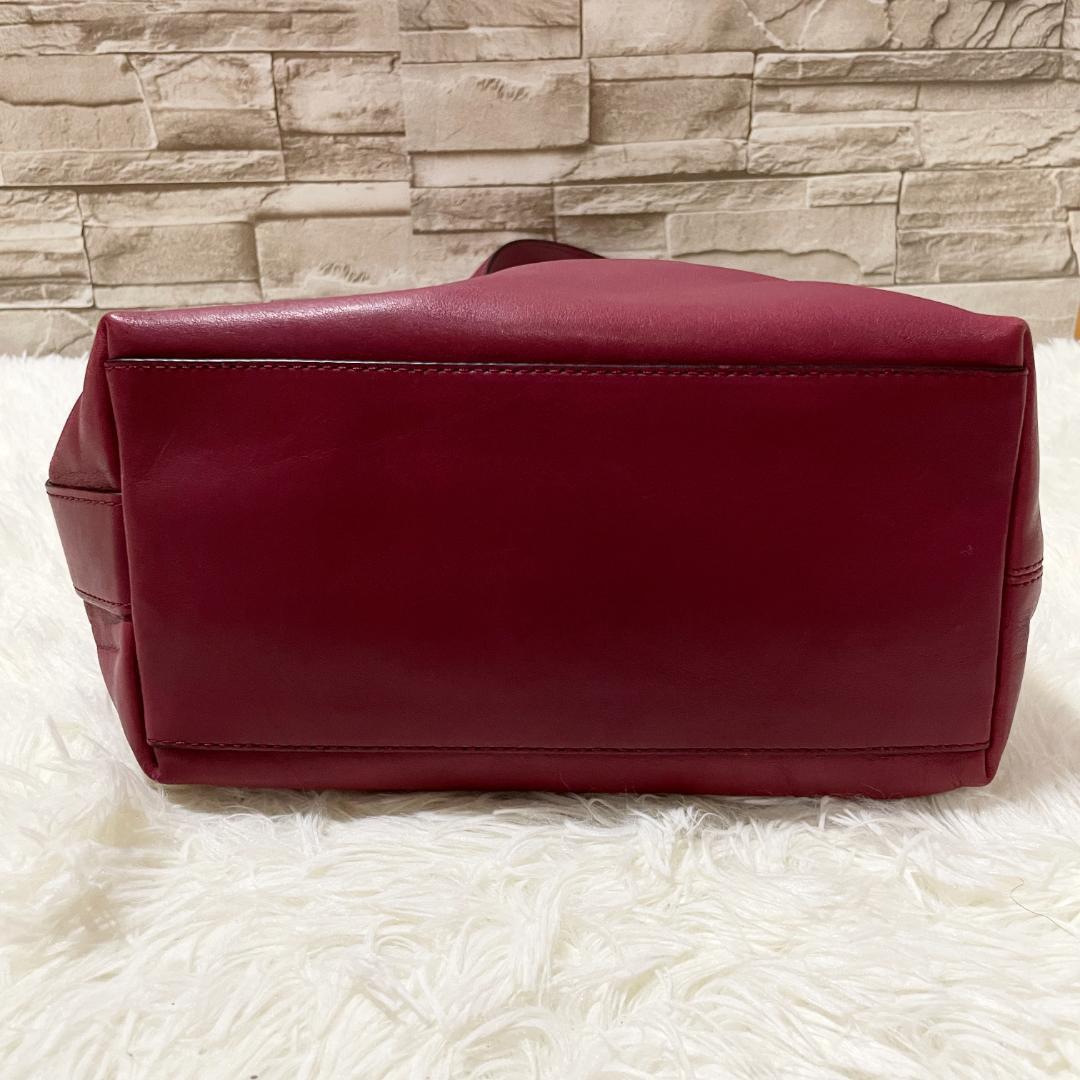 コーチ レザー レガシー ショルダーバッグ 赤 COACH 19889 【公式通販】