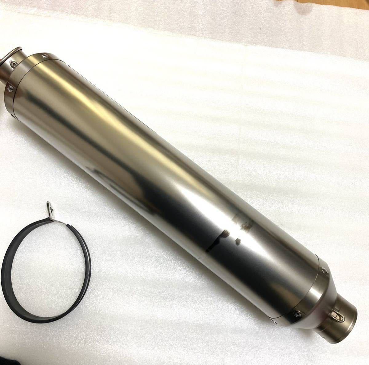 送料無料 極美品 本物 アクラポビッチ 汎用 チタン サイレンサー 60.5 