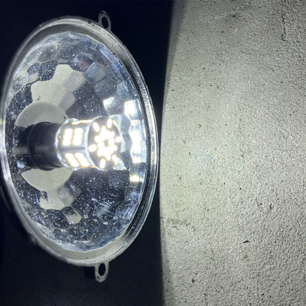 人気定番，HOT 送料無料！超高輝度 S25 G18 シングル ホワイト 10個セット 12V 24V 兼用 3014 54SMD LEDバルブ