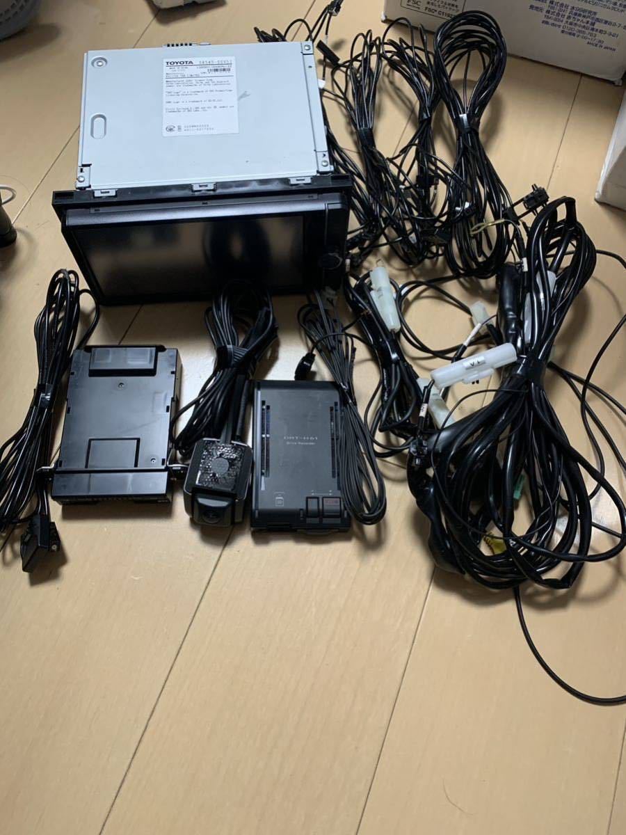 トヨタ純正ナビ(NSZT-W62G)、トヨタ純正ETC(DNETC004)、トヨタ純正