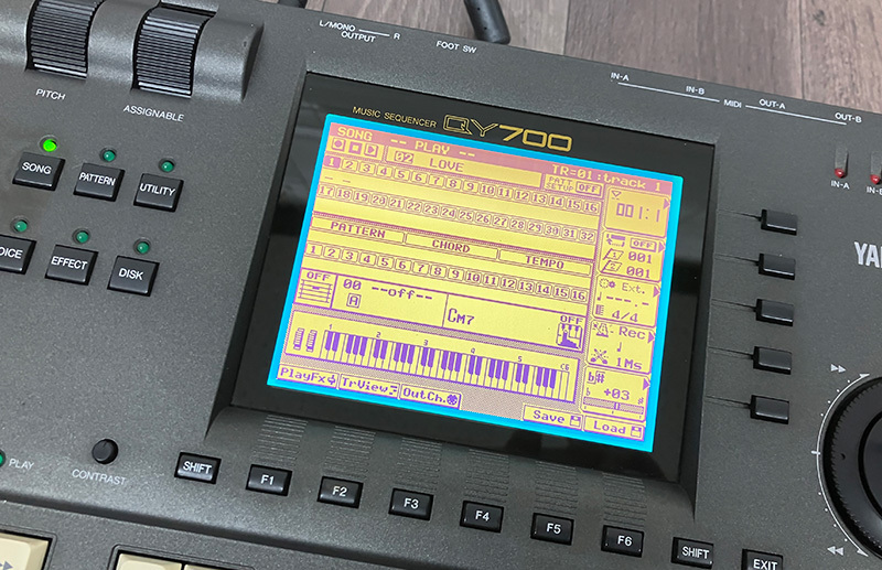 □YAMAHA QY700 ミュージックシーケンサー 最上位 ヤマハ□ 【公式通販】