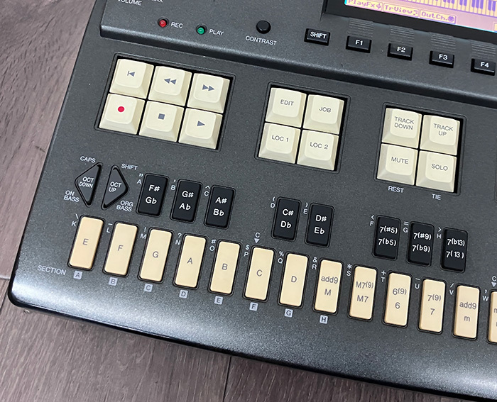 □YAMAHA QY700 ミュージックシーケンサー 最上位 ヤマハ□ 【公式通販】