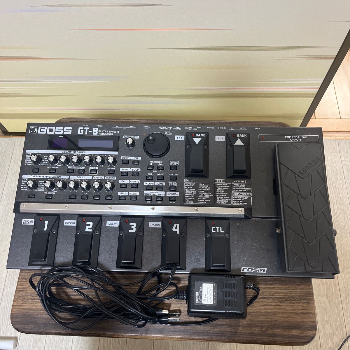 ACアダプター付き BOSS GT-8 マルチエフェクタージャンク品 BOSS GT-8