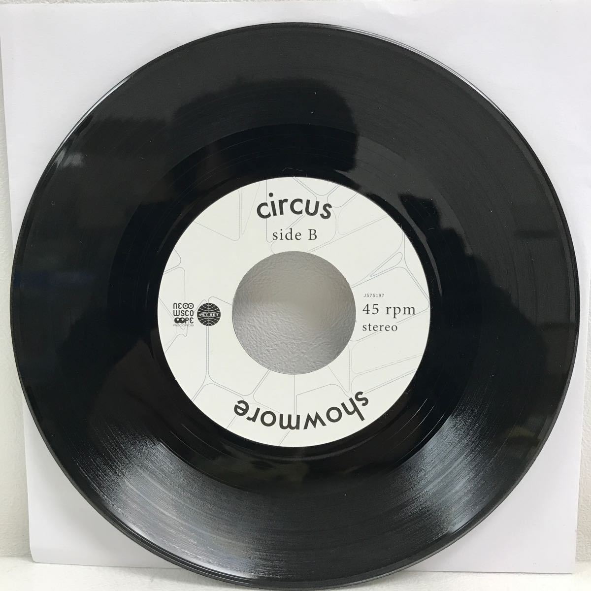 1/2 I1120A5 showmore 恋をした / circus EP レコード 7インチ