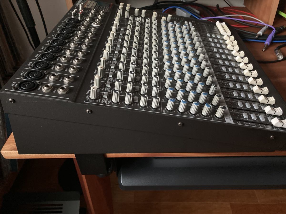 MACKIE 1642-VLZ PRO MIXER アナログミキサー マッキー 1642-VLZ