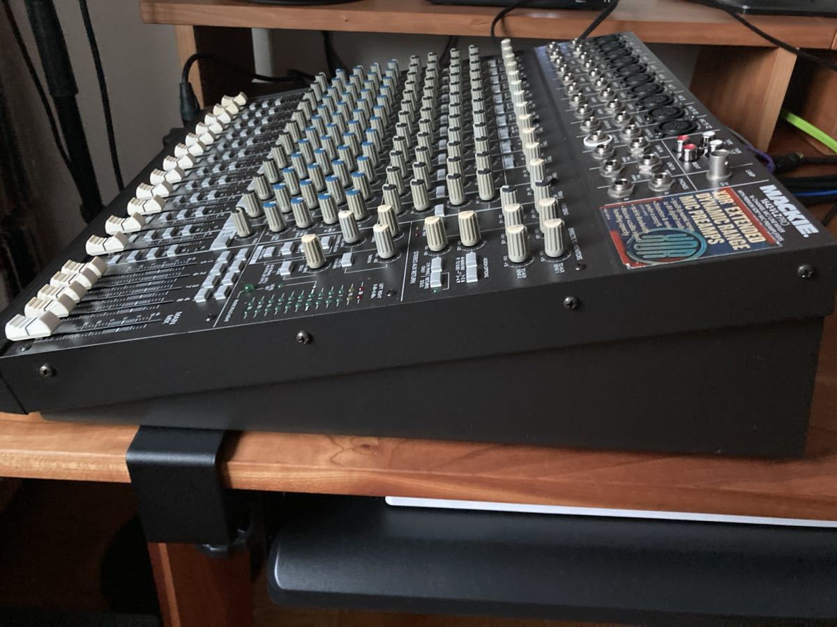 MACKIE 1642-VLZ PRO MIXER アナログミキサー マッキー 1642-VLZ