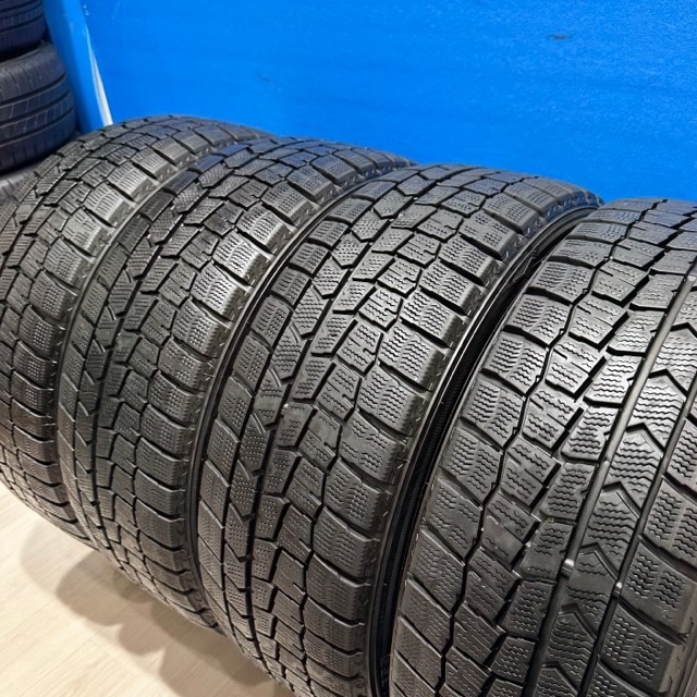 205/45R17　ダンロップ　WINTER MAXX WM02　スタッドレスタイヤ　205/45/17　4本　【来店交換も大歓迎】