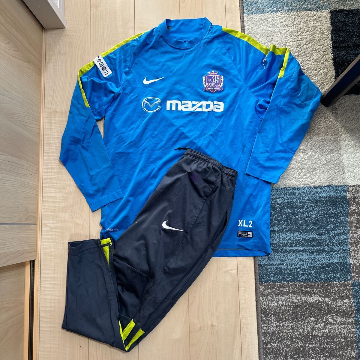 支給品 上下セット サンフレッチェ広島 支給 実使用 非売品 ユニフォーム トレーニングウェア 水戸ホーリーホック Jリーグ 34