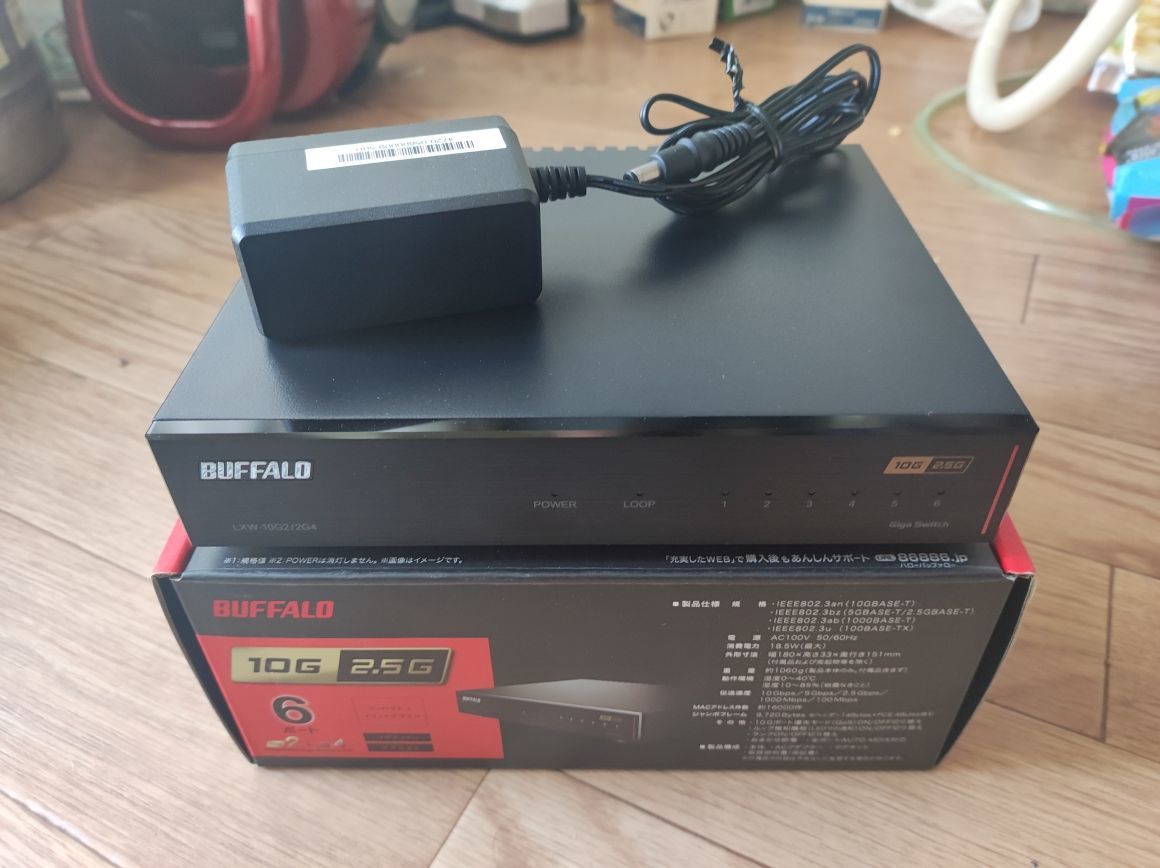 Buffalo LXW-10G2/2G4 10GbE マルチギガ(2.5G)対応スイッチングハブ