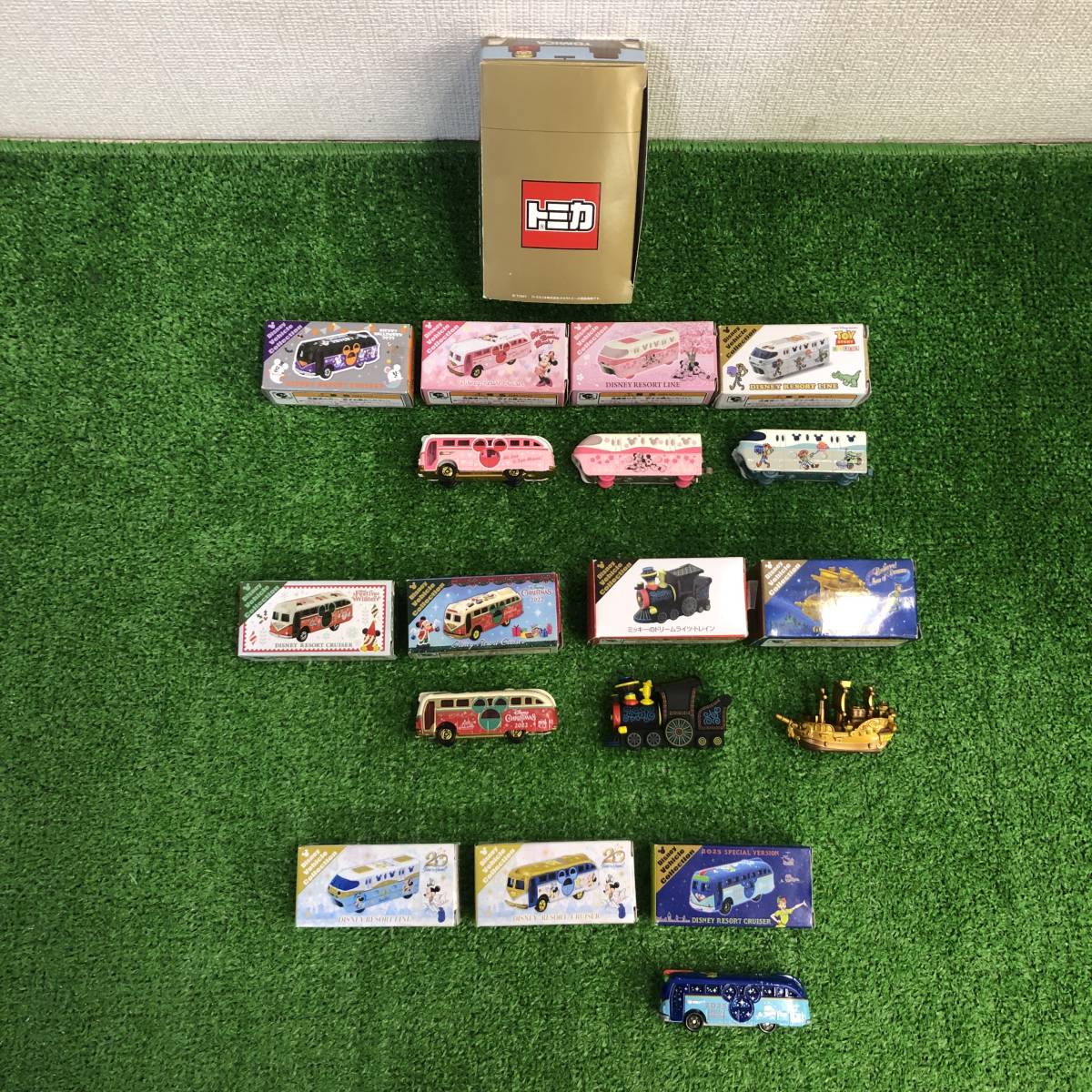 【1円スタート！】玩具 ディズニー トミカ TOMICA まとめ 計11台 リゾートクルーザー ゴールデンシップ 他 Disney 未開封品含む T231204-60