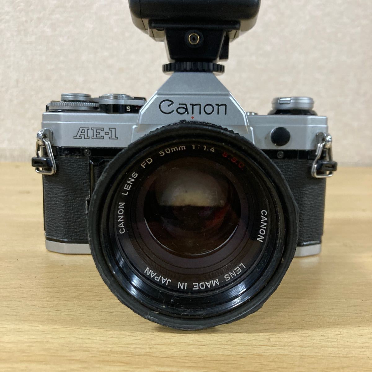 Canon キャノン AE-1 LENS 1:1.4 50mm SUNPAK B 3000 レンズ カメラ