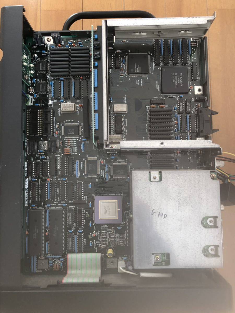 SHARP X68000 SUPER HD(起動するがジャンク)本体 + おまけ(X68000
