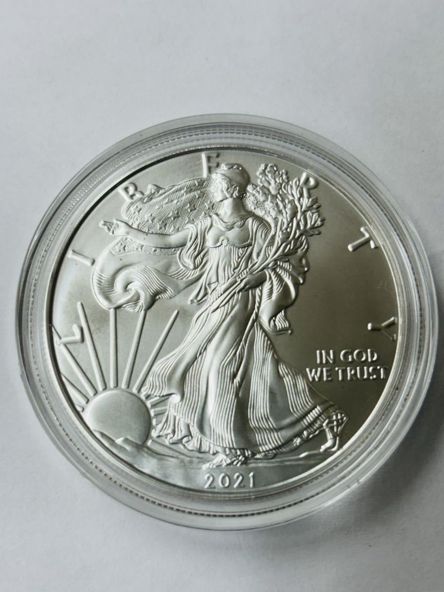 E-9 2021年 アメリカンイーグル銀貨 クリアケース付き♪シルバー 1ドル