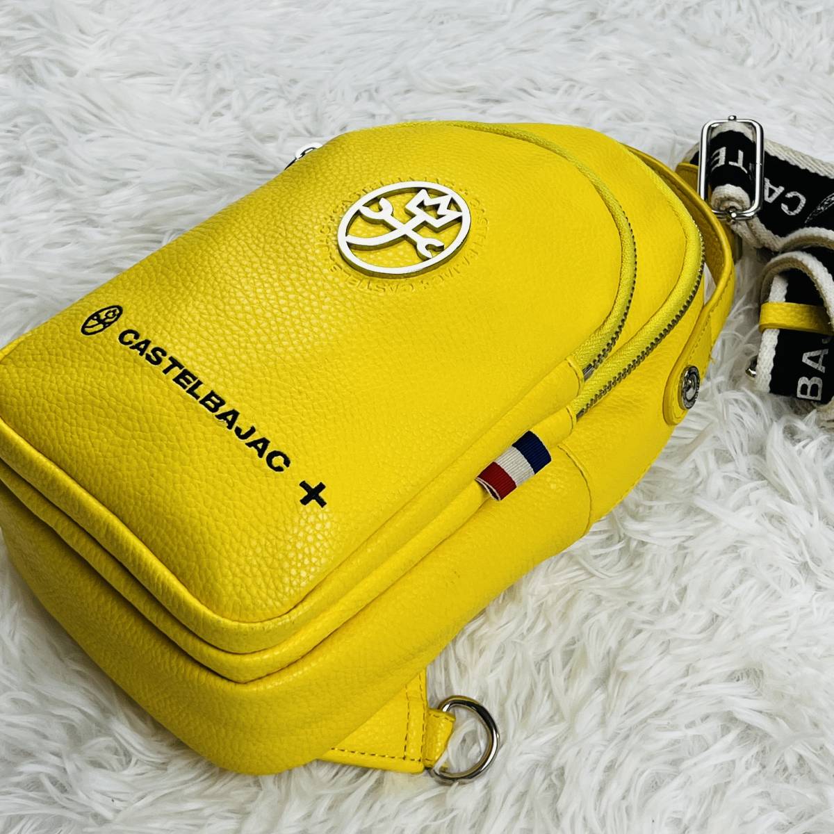 1円 美品 CASTELBAJAC クロスボディバッグ ハロゲン メンズ 斜め掛け 