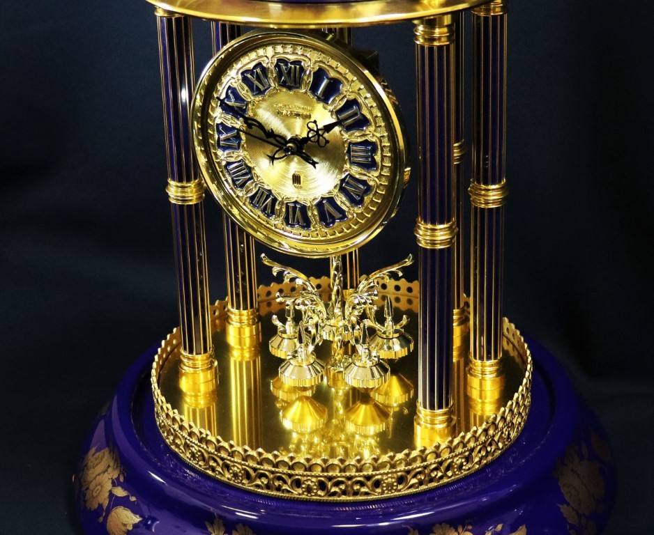 41397☆MASTER ジャンク 置時計 MASTER QUARTZ CRYSTAL ガラスドーム