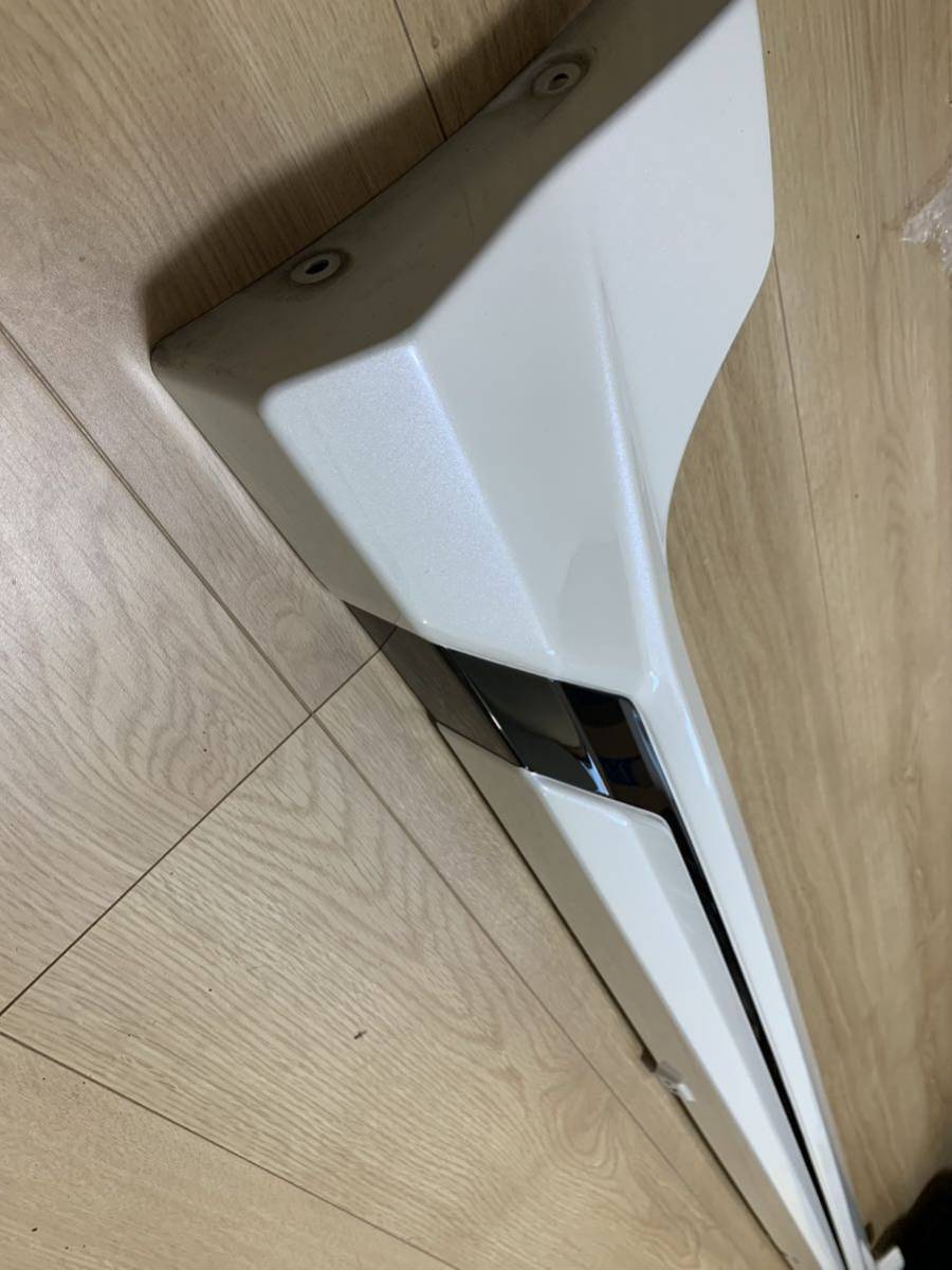 モデリスタ　カローラツーリング　　右 サイドスカート　純正　210 _2