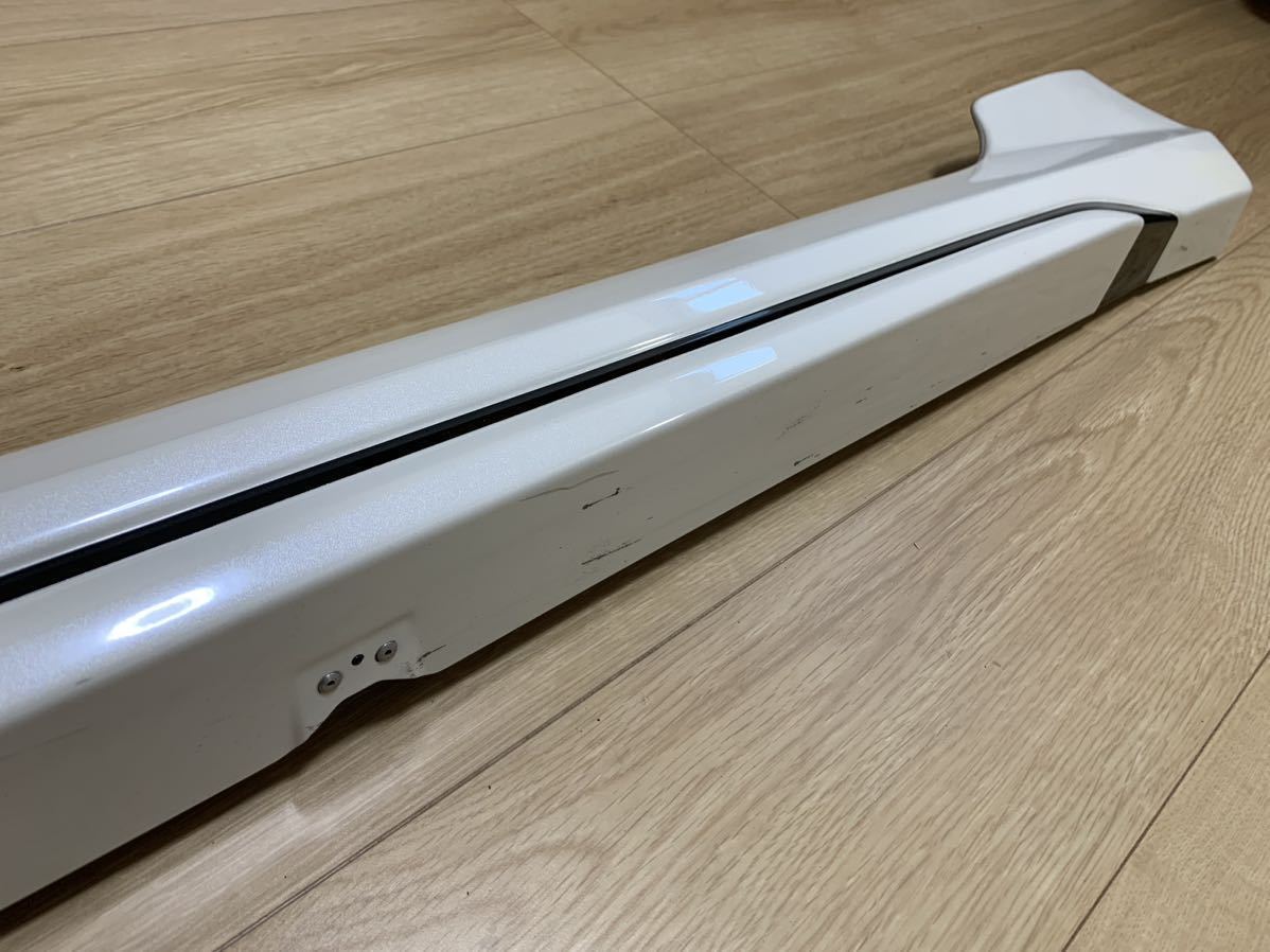 モデリスタ　カローラツーリング　　右 サイドスカート　純正　210 _4