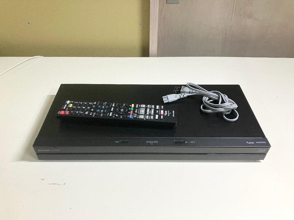 SHARP シャープ HDD1TB内蔵ブルーレイレコーダー ☆AQUOS BD-T1700