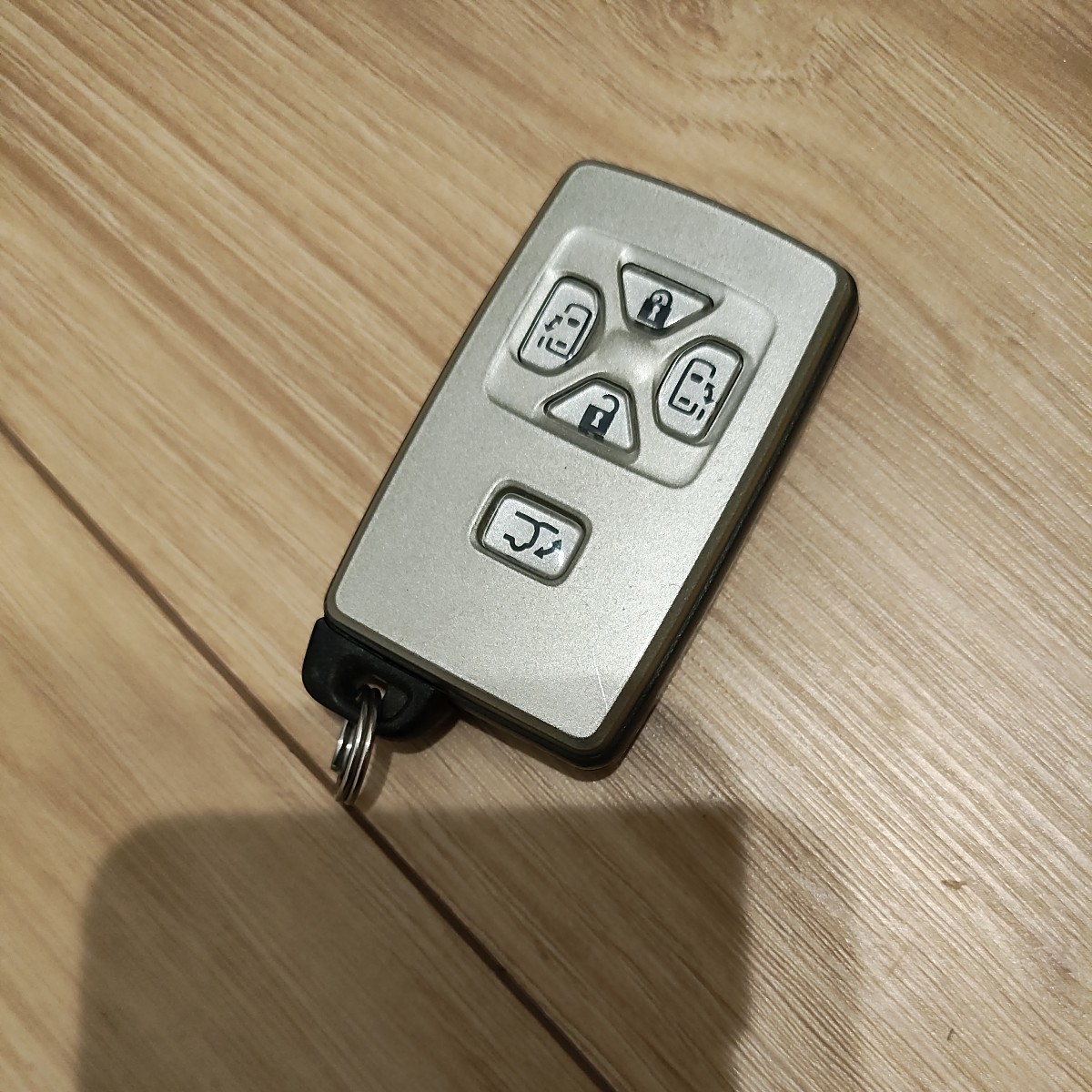 初期化 再登録 トヨタ 純正 スマートキー エスティマ 50 アルファード