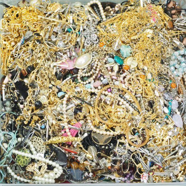 a1221 大量 20kg アクセサリー ネックレス ペンダント 等 まとめて