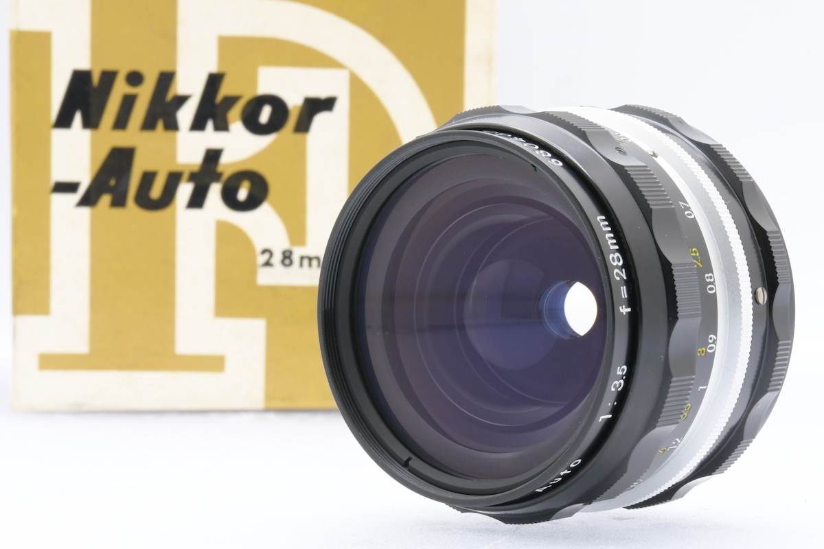 未使用 Nikon 非Ai NIKKOR-H Auto 28mmF3.5 Fマウント ニコン 広角 単