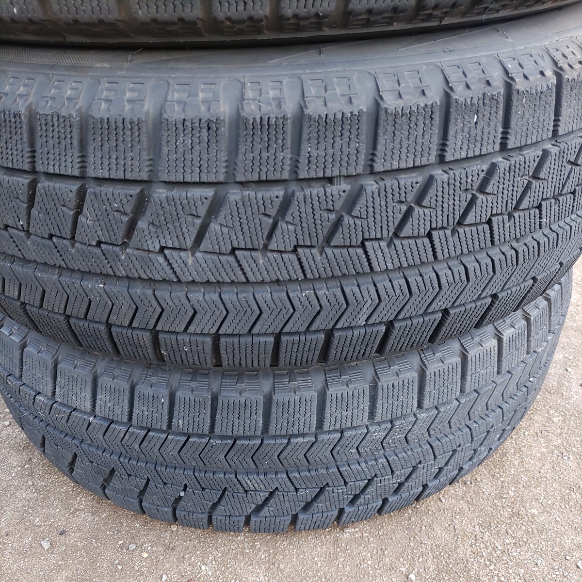 195&frasl;65R15 91Q : 2019年製 BRIDGESTONE 195&frasl;65r15」の人気商品一覧・価格比較 ブリザック　VRX 195/65R15 91Q　スタッドレスタイヤ4本