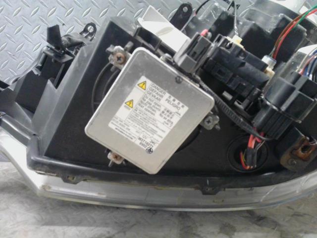 デリカD5 DBA-CV5W 右ヘッドライトASSY G ナビパッケージ 4WD 7人 W23