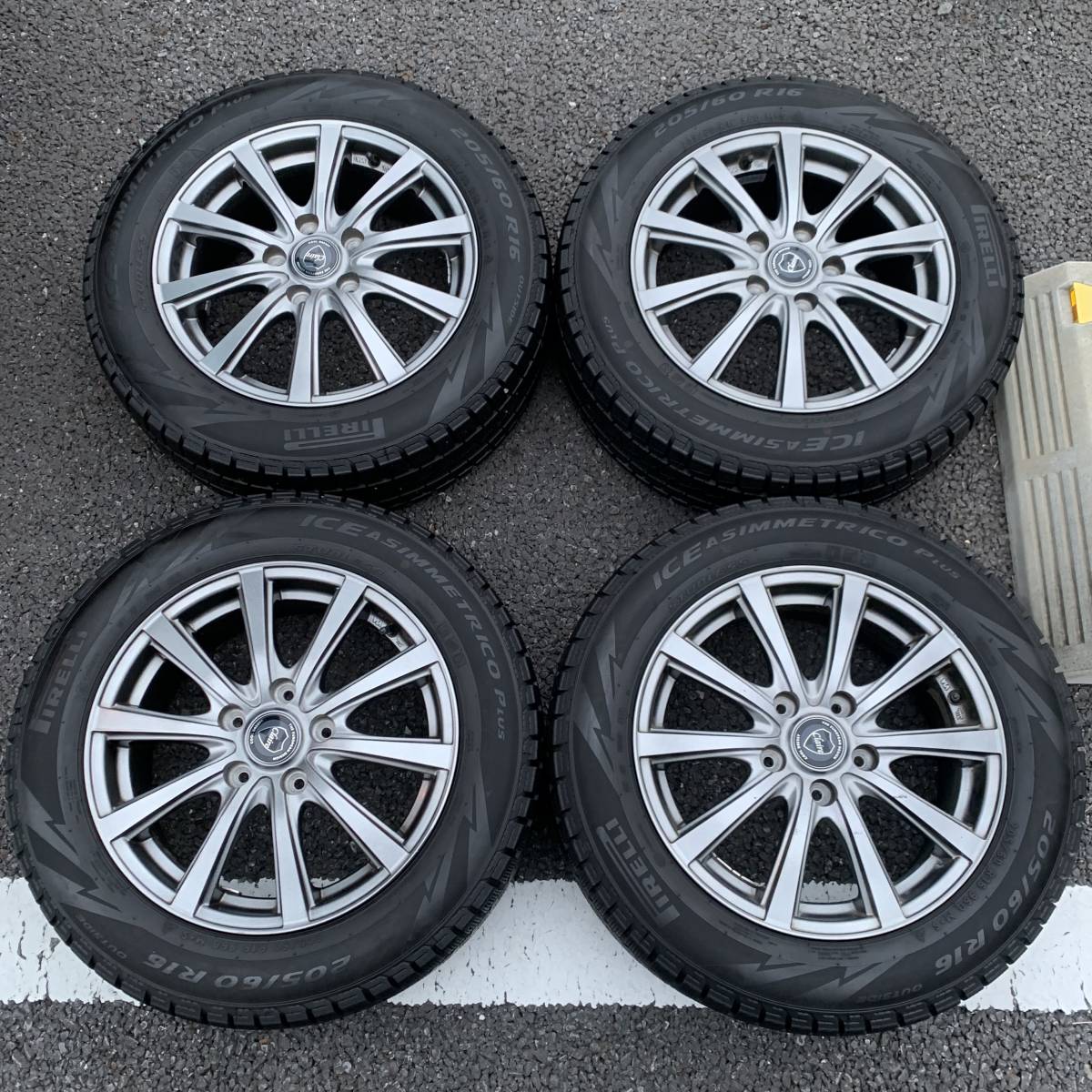バリ山2019製ピレリアイスアシンメトリコプラス205/60R16と社外中古 